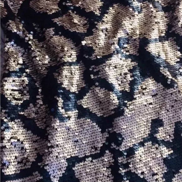 NWT Topshop Gold & Black Sequins Peekaboo Shoulder Party Dress Sz 6 - Picture 3 of 5